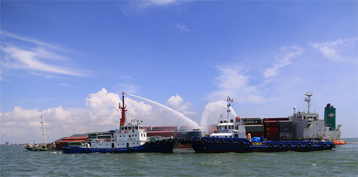 salvage marine service in vietnam