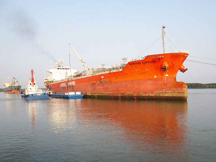 Barge transport